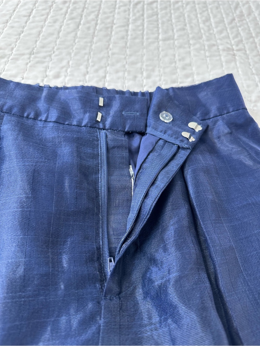 NWT Anthropologie Dolan Sheer Crop Culottes Wide Leg Organza Trousers Pants Navy - Picture 9 of 16